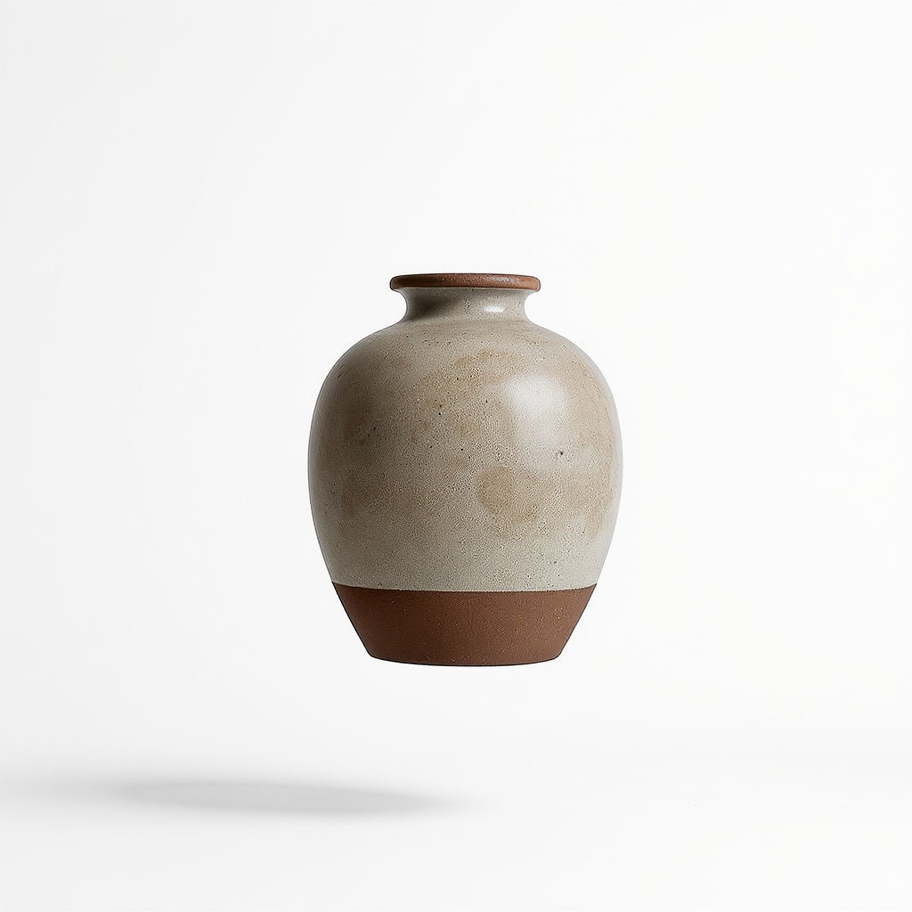 Stoneware antique brass lamp